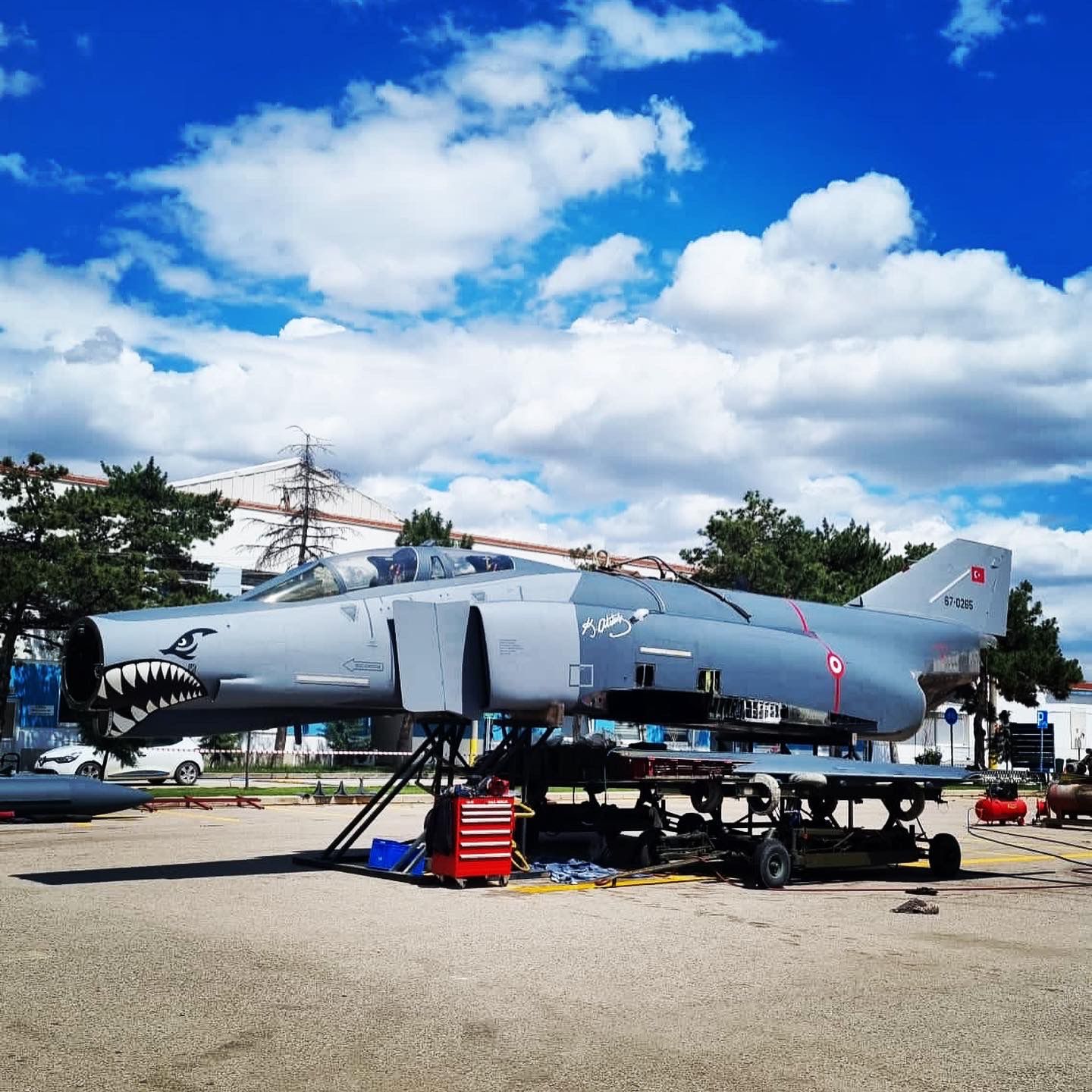 F-4 Savaş Uçağının Kampüsümüzde Kurulum Çalışmaları Başladı